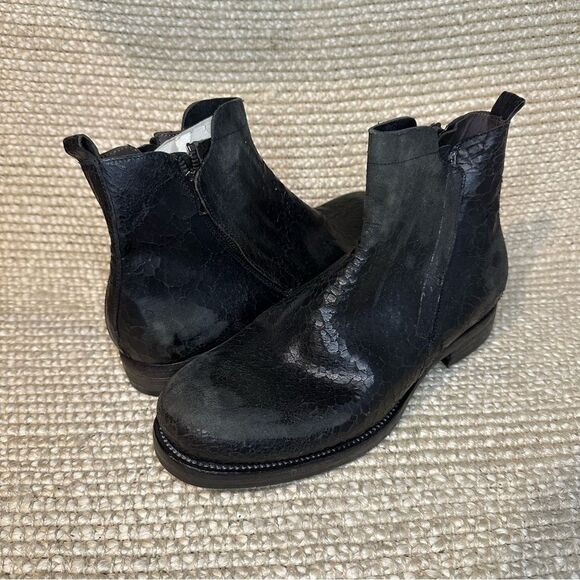 NWT Area Forte distressed crackle chelsea handcrafted boots sz 42 Italy - Picture 3 of 12